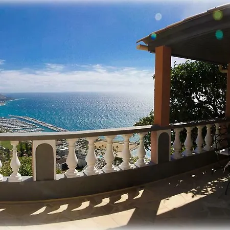 Les Citronniers D'azur * Menton