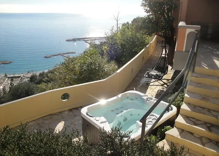 Les Citronniers D'azur * Menton